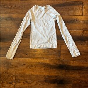 Lululemon shirt(long sleeved)
